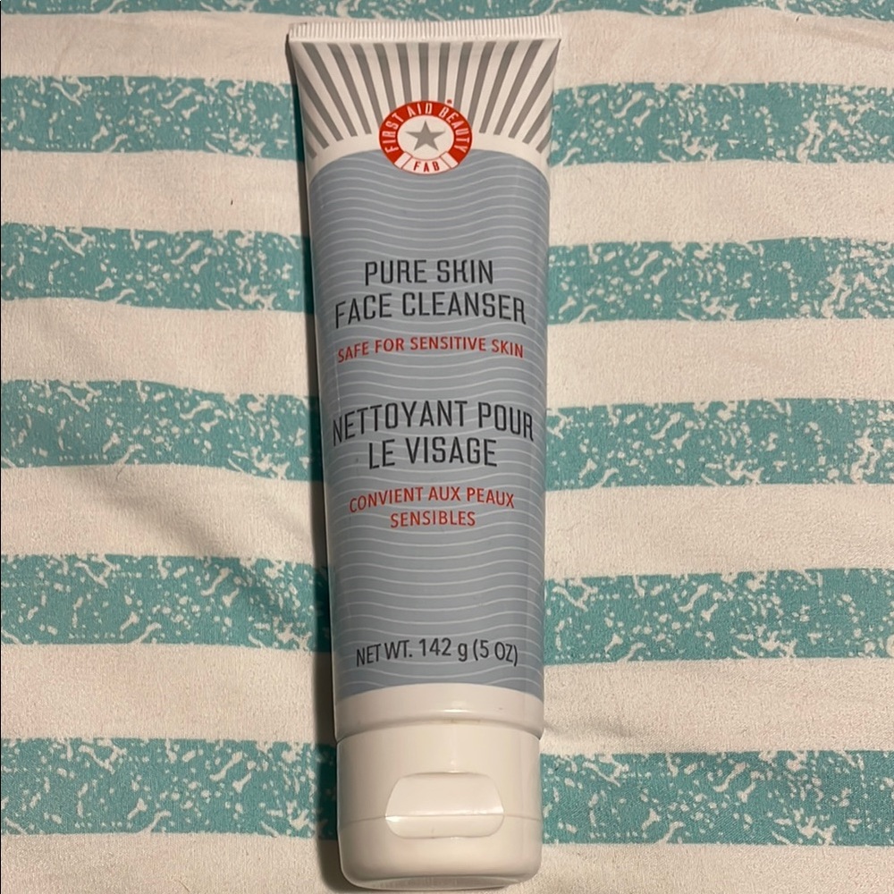 First Aid Beauty Blue and White Cleanser & Exfoliant